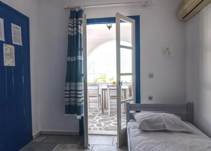 Sunset מלון דירות 3*