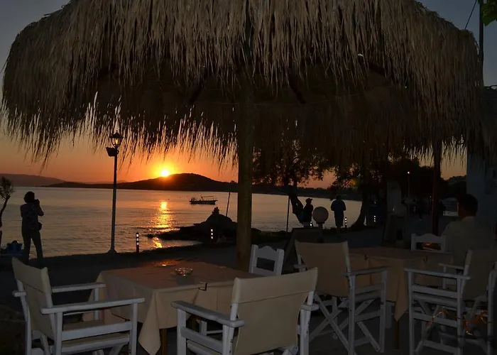 Sunset מלון דירות