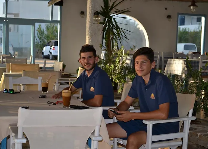 Sunset מלון דירות 3*